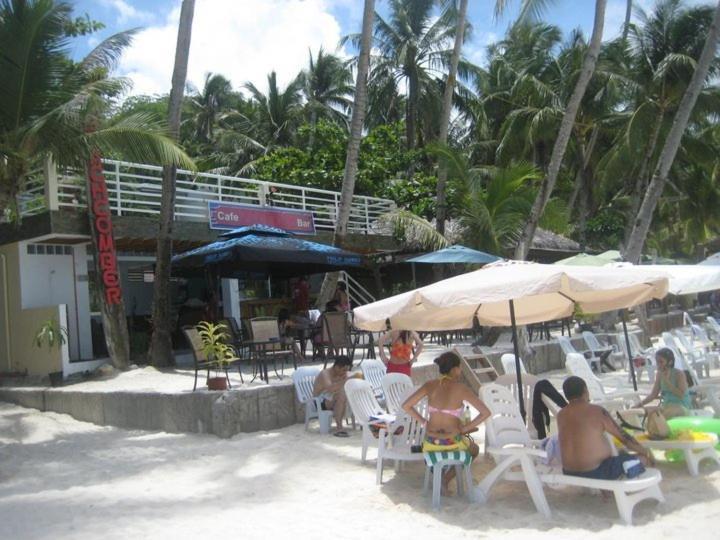 Beachcomber Resort Balabag  Exterior photo